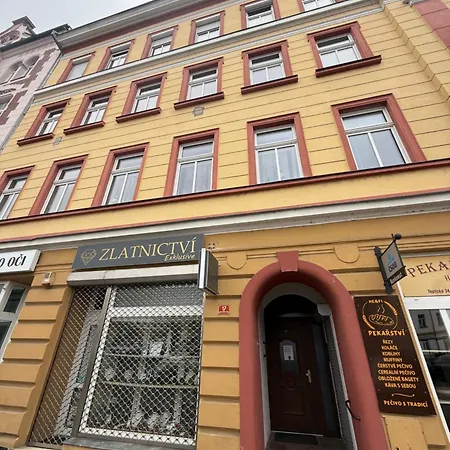 Masarykovo Namesti V Centru Decina Decin