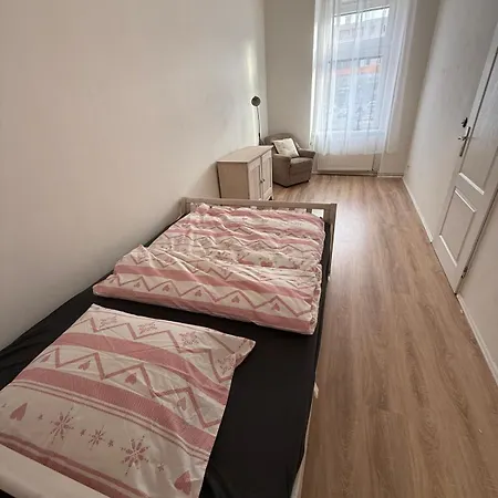 Masarykovo Namesti V Centru Decina Appartement