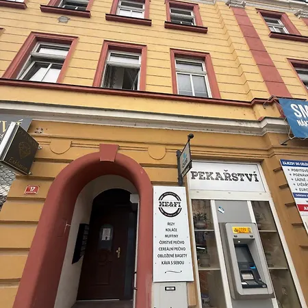 Masarykovo Namesti V Centru Decina Appartement Decin