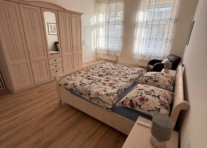 Masarykovo Namesti V Centru Decina Appartement *