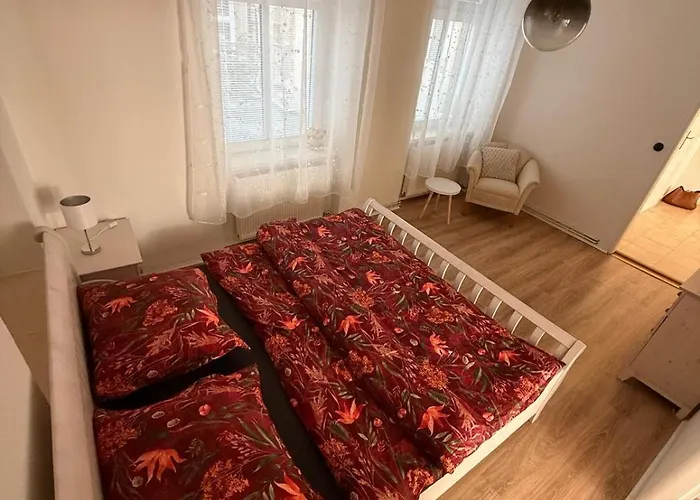Appartement Masarykovo Namesti V Centru Decina